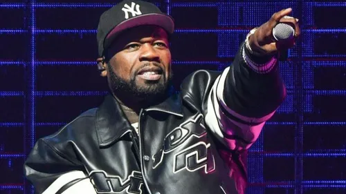 Quand Eminem rejoint 50 Cent par surprise sur scène en plein...