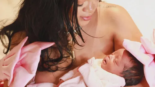 Rihanna annonce avoir accouché de son troisième enfant !