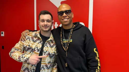 FRANCIS MERCIER : réécoutez son interview dans le Warm Up Voltage