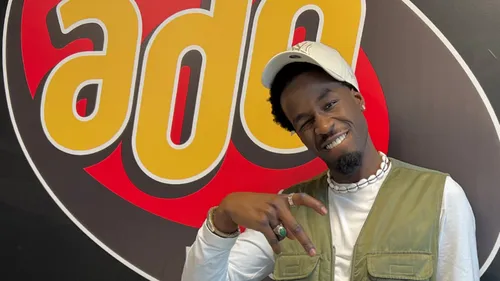 Un feat avec Aya Nakamura, son côté showman… Papi est passé sur Ado...