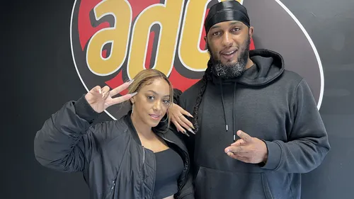 Kim invitée d’Ado : “mon featuring de rêve, c’est avec Alicia Keys”