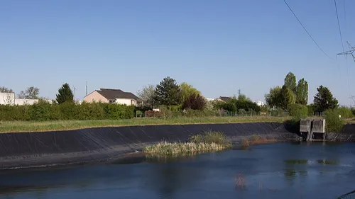 Les anti-bassines vont rejoindre Paris en vélo 
