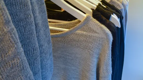 Minute conso : attention aux vêtements revendus plus chers sur Vinted 