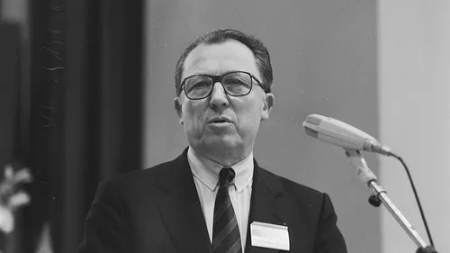 Jacques Delors, ancien président de la commission européenne et...