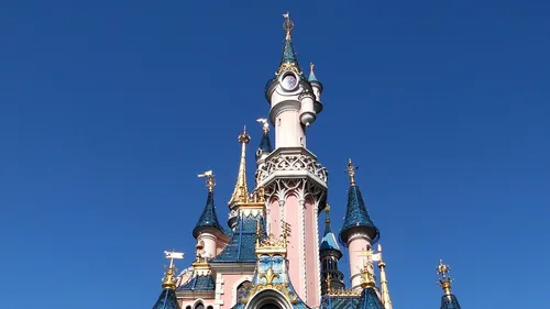 Minute conso : fêter Nouvel An dans un parc d'attractions 