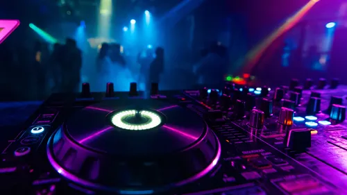 Devenir DJ : 5 astuces pour débuter du bon pied
