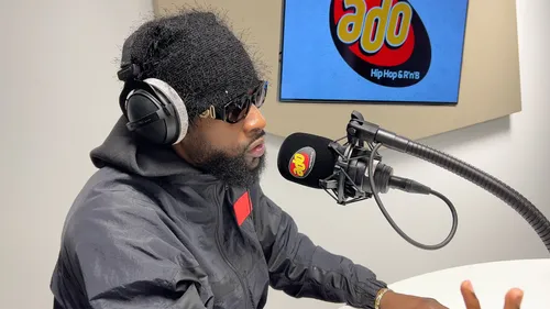 MV en interview pour parler de son premier EP « Wavy »