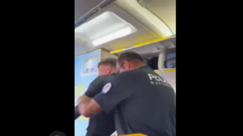 Vidéo | Insolite : un passager ivre à bord d'un vol à destination...