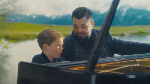 Vidéo | découvrez le clip de la toute nouvelle chanson du...