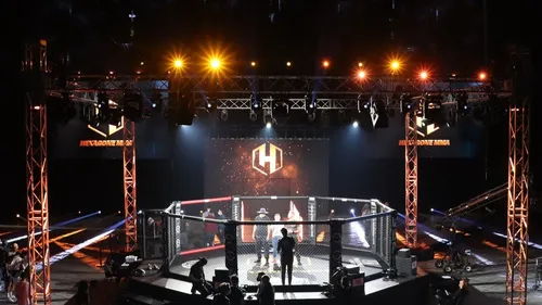 CHAMPAGNE FM, PARTENAIRE DU CHAMPIONNAT DU MONDE HEXAGONE MMA ! 