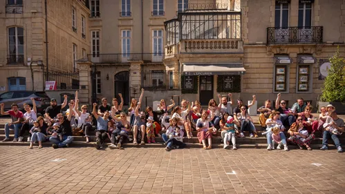 Allaitement, biberon, cuillère : bientôt une photo de groupe à...