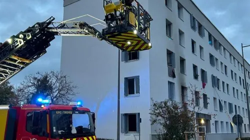 Plusieurs personnes intoxiquées et un blessé dans un incendie.
