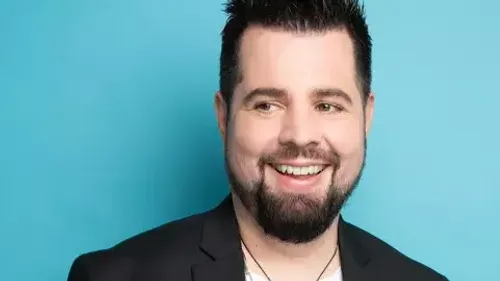 «  On chante Queen, sans copier Queen » - le véritable conte de fée...