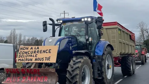Agriculteurs : des blocages vont persister ce mardi