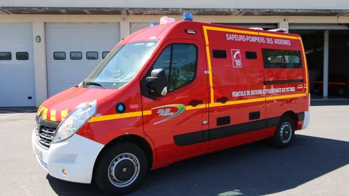 Un jeune homme agressé à l’arme blanche 