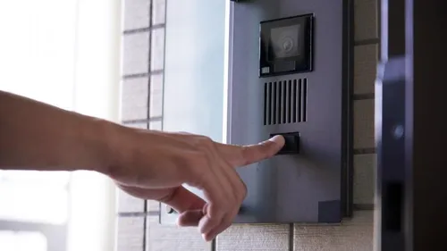 Une arnaque de démarchage à domicile est en cours à Reims