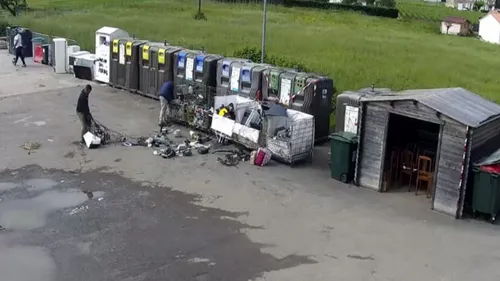 Les agents de la déchèterie de Saint-Magne-de-Castillon violemment...