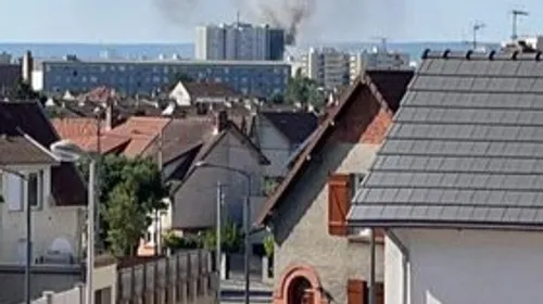 Incendie en cours dans un immeuble à Reims