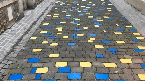 Sur les pavés, la solidarité 