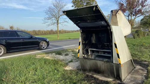 A peine installé, déjà incendié 
