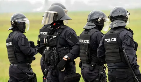 Trois suspects mis en examen dans l'enquête sur les attentats de...