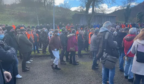 Près de Saint-Girons : Un rassemblement en soutien au chasseur...