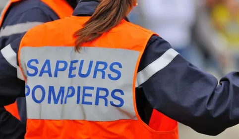 Un chauffeur de poids lourd grièvement blessé après une chute d’une...