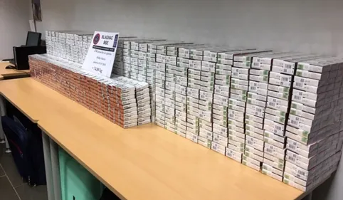 INFO 100% : près de 500 cartouches de cigarettes saisies en Andorre 