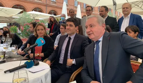 Aurélien Pradié affirme être "le seul contre-pouvoir crédible" face...