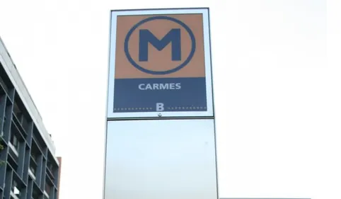 Mécontent de l'addition, il embarque une table d'un restaurant de...