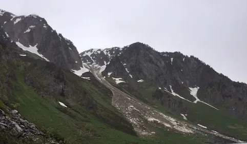 Une avalanche de printemps à Cauterets 