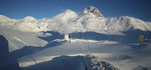 La neige a fait son retour dans les Pyrénées… Et en abondance