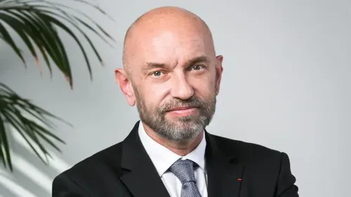 Vers une allocation pour tous les étudiants français ?