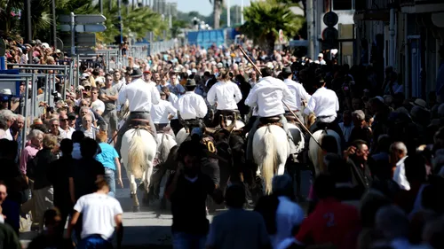 Top départ des fêtes votives au Grau-du-Roi