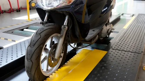 Le contôle technique des deux roues arrive en 2024