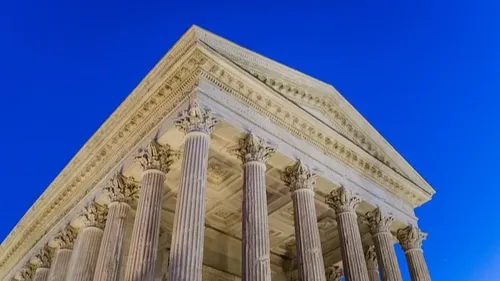 Nîmes : une nouvelle appli touristique dévoilée