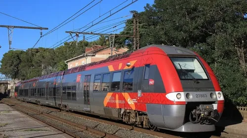 Occitanie : la région amplifie ses aides pour la mobilité des jeunes