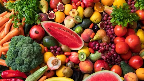 Canicule : ce qu’il faut manger et boire pour éviter le coup de chaud