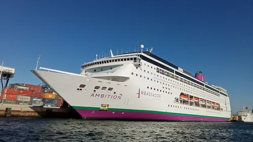 Lorient accueille son premier paquebot de la saison : un made in...