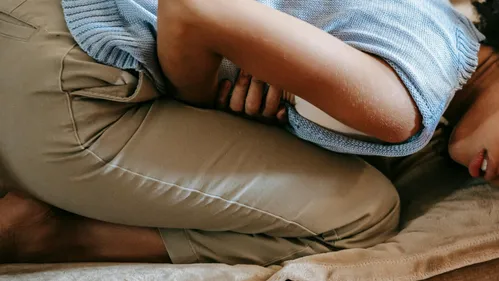 Endométriose : des tests salivaires pour détecter la maladie plus vite