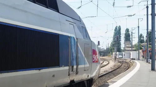 Drame à Savenay : un homme percuté par un train, le trafic...