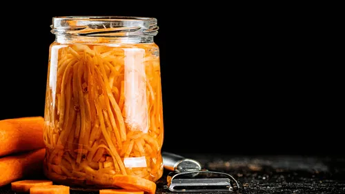 Botulisme mortel : une femme de 78 ans décède après avoir mangé son...