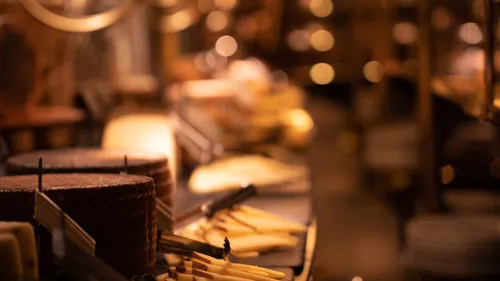 Record : les Grands Buffets agrandissent le plus grand plateau de...