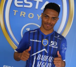 Rayan Raveloson 2e recrue de l’Estac