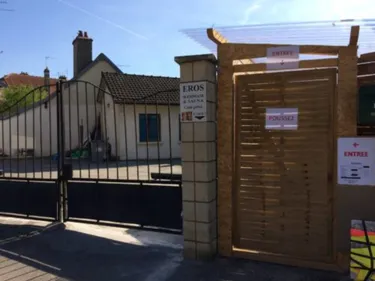 Un cadavre découvert dans un sauna échangiste