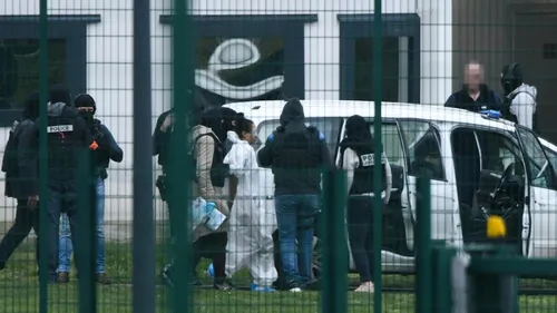 Surveillants agressés, prison bloquées