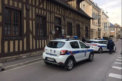 Une valise suspecte détruite à Troyes