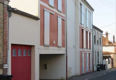 Chute d'un bébé du 1er étage à Romilly.