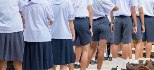 L'uniforme scolaire à Troyes en 2020?