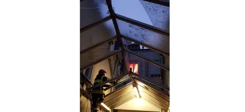 Une cheminée s'écroule dans le centre de Charleville-Mézières